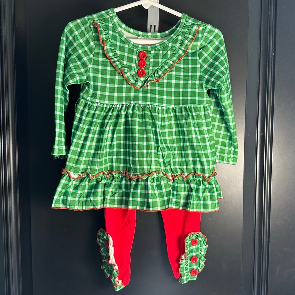 NWT Boutique Girls 2XS/9-12M Green/Red/White Outfit Christmas Buttons
